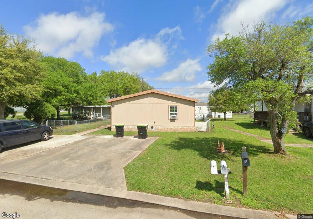 2 Sissy Ln, Bay City, TX 77414 - photo 1