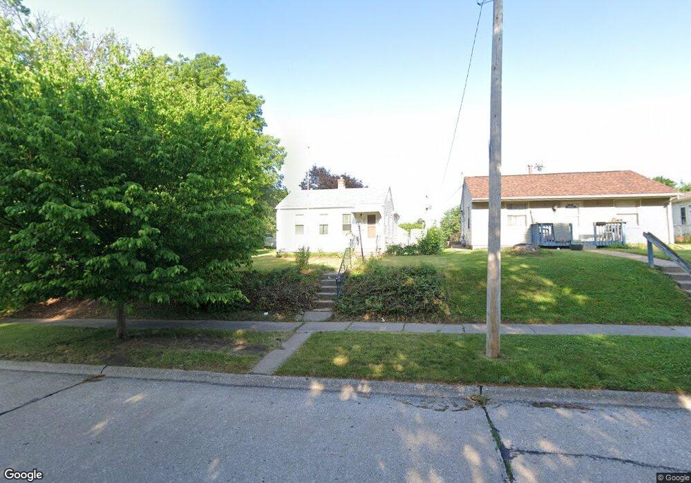 3812 N Sturdevant St, Davenport, IA 52806 - photo 1