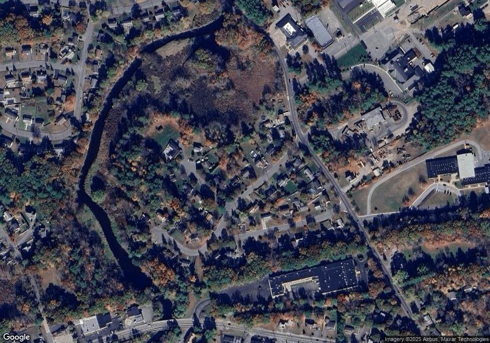 7 Lee Cir, Hudson, MA 01749 - photo 1