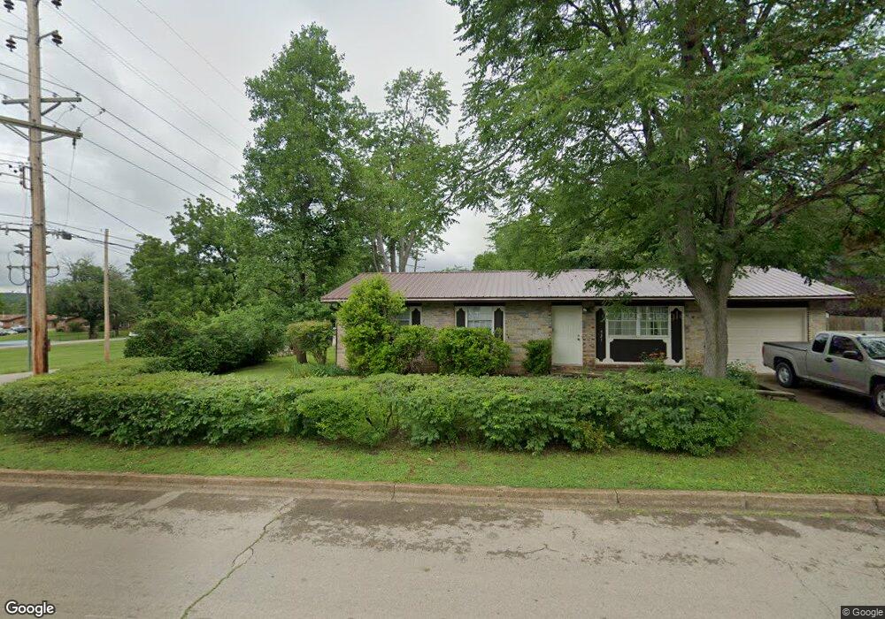 721 Aldergate St, Farmington, MO 63640 - photo 1