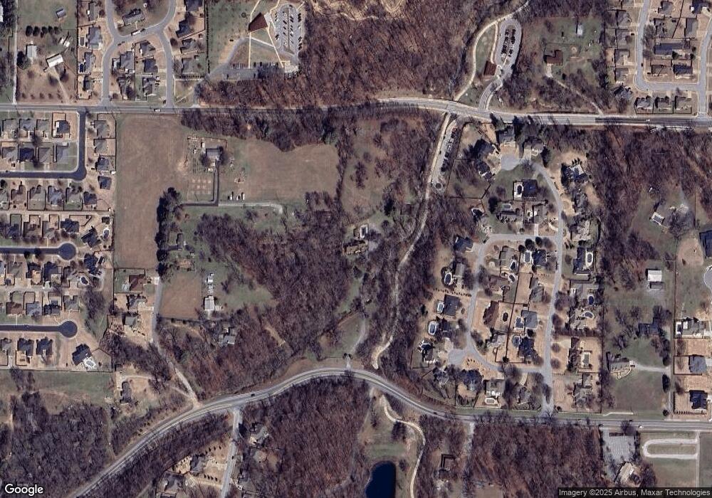 2300 SW 2nd St, Bentonville, AR 72712 - photo 1