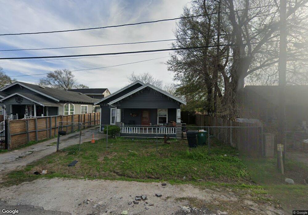 311 Coronado St, Houston, TX 77009 - photo 1