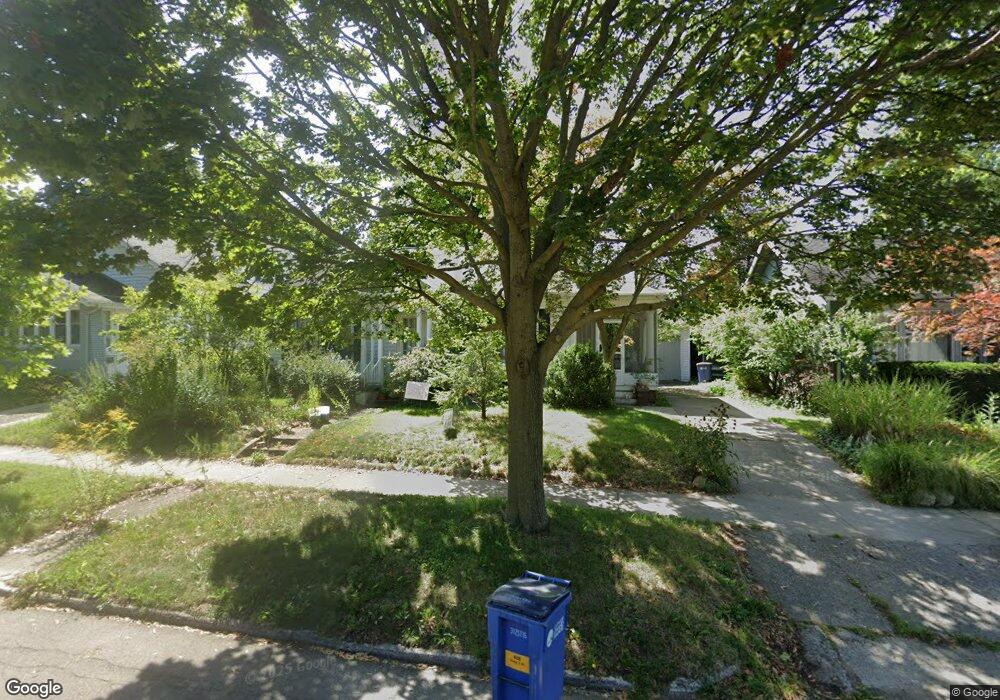 408 Knapp St NE, Grand Rapids, MI 49505 - photo 1