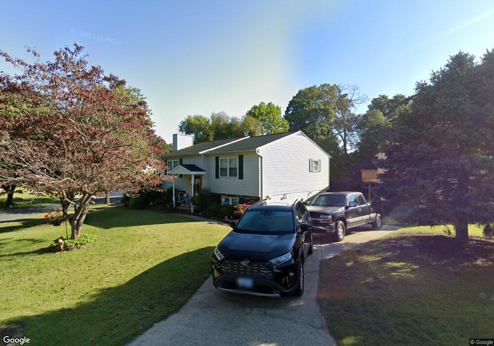 7101 Avesbury Ln, Glen Burnie, MD 21061 - photo 1