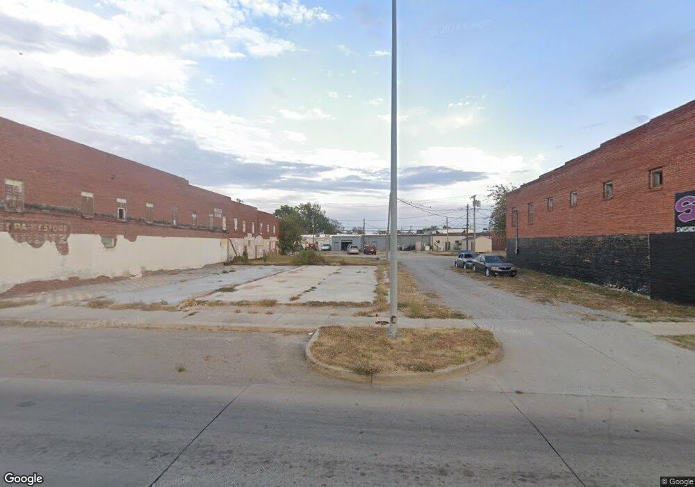 39 S Mill St, Pryor, OK 74361 - photo 1