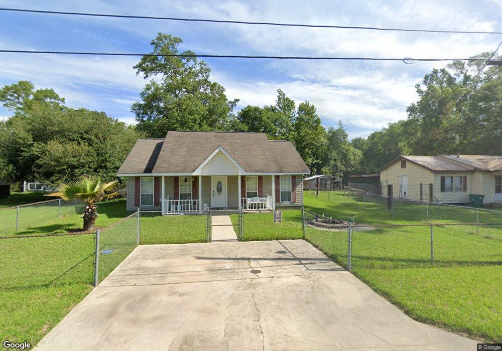 403 Seventh St, Picayune, MS 39466 - photo 1