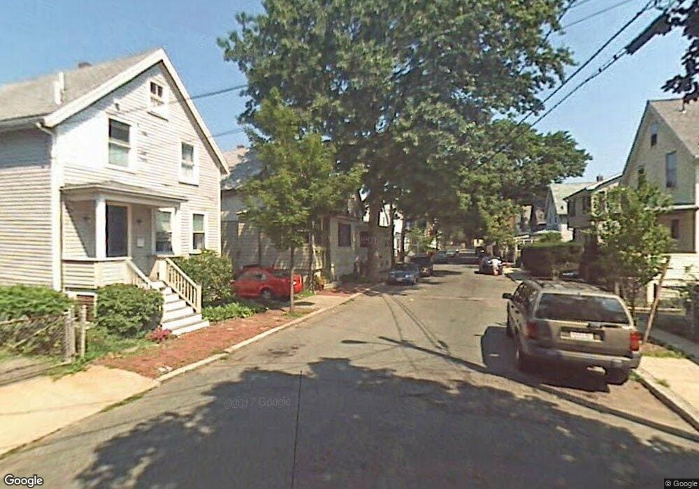 14 Harrington Rd, Cambridge, MA 02140 - photo 1