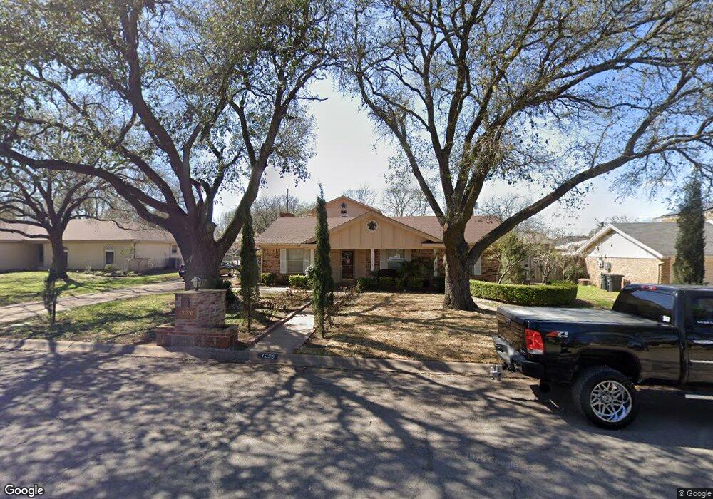 1238 Wedgewood Dr, Cleburne, TX 76033 - photo 1