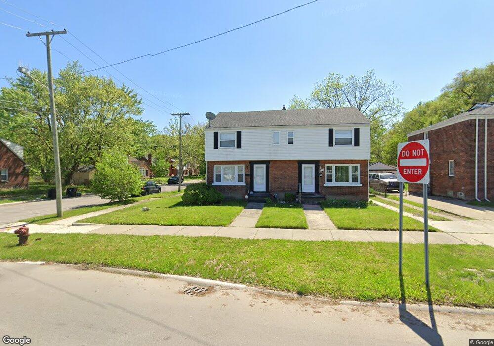 21542 Moross Rd, Grosse Pointe, MI 48236 - photo 1