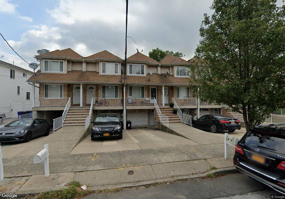 231 Dubois Ave, Staten Island, NY 10310 - photo 1