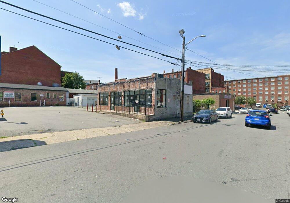 183 Appleton St, Lowell, MA 01852 - photo 1