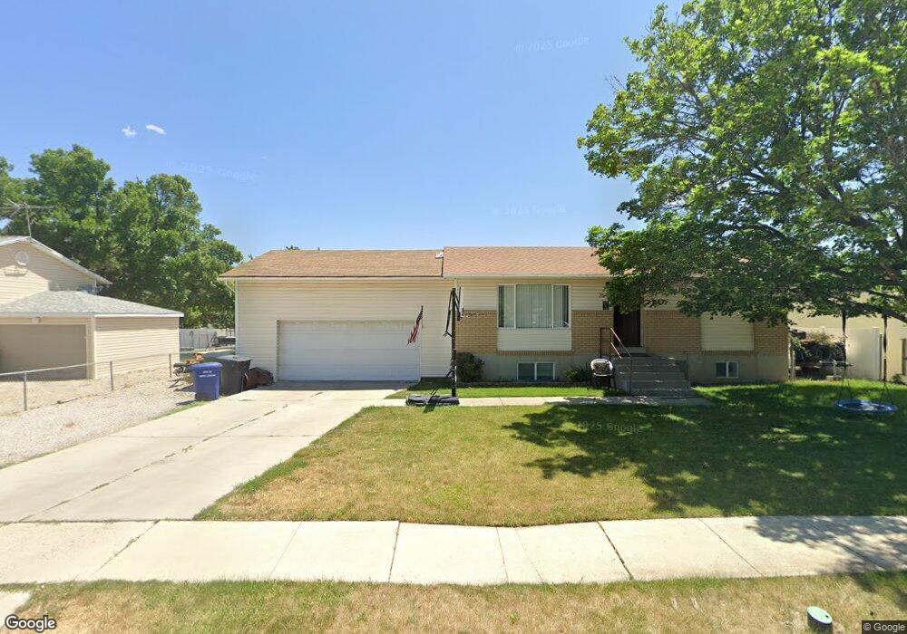 7649 S 2550 W, West Jordan, UT 84084 - photo 1