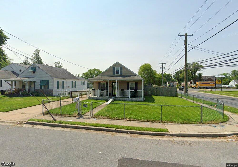 901 Barron Ave, Essex, MD 21221 - photo 1