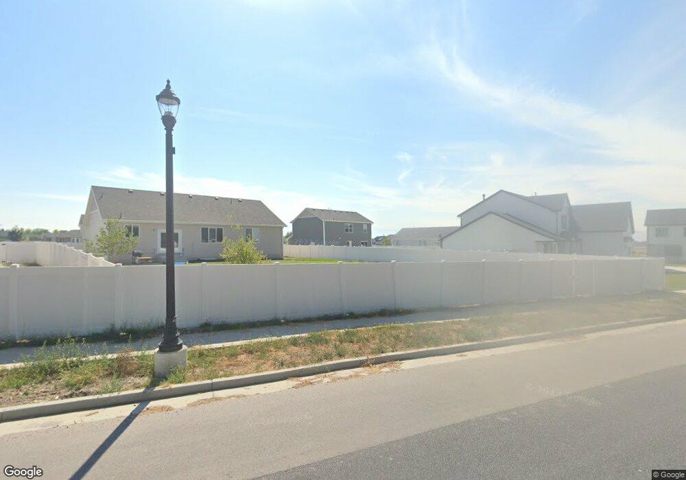 569 W 340 N, Smithfield, UT 84335 - photo 1