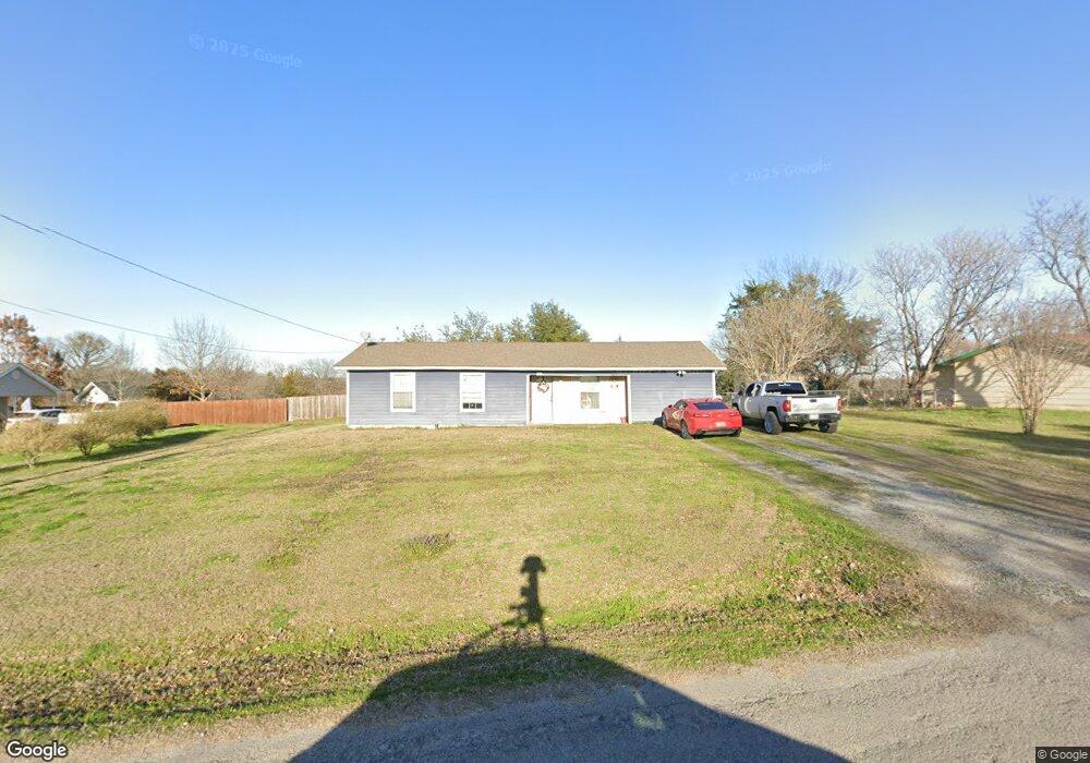 1100 Hidden Hills Dr, Corsicana, TX 75110 - photo 1