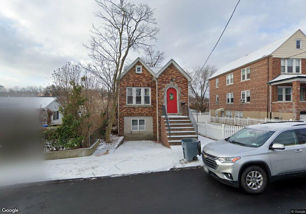 57 King Ave, Yonkers, NY 10704 - photo 1