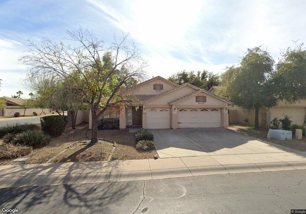 3871 E Aspen Way, Gilbert, AZ 85234 - photo 1