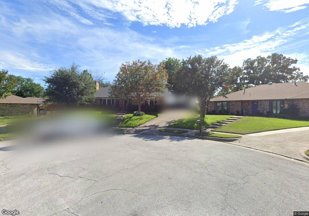 2032 Oakmeadow Ct, Bedford, TX 76021 - photo 1