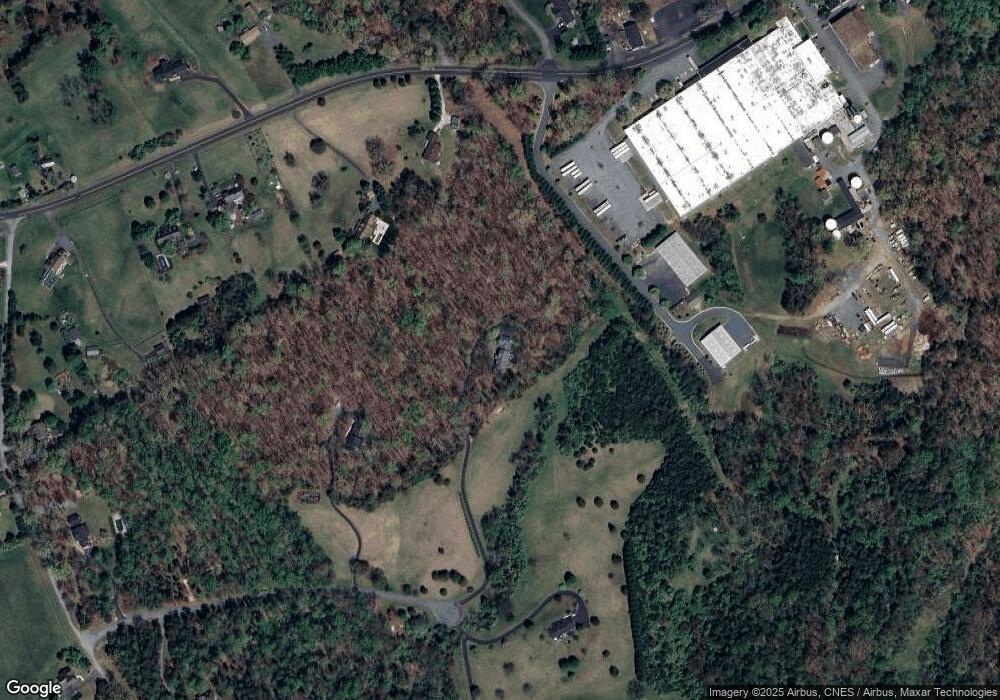 90 Graemont Ln, Earlysville, VA 22936 - photo 1