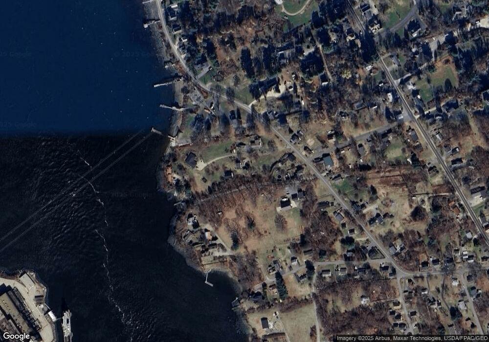 195 Pleasant St, Eliot, ME 03903 - photo 1