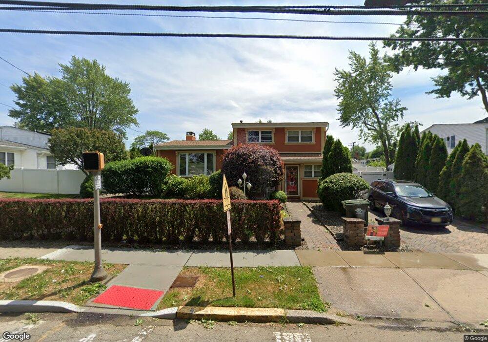 57 Throckmorton Ln, Old Bridge, NJ 08857 - photo 1