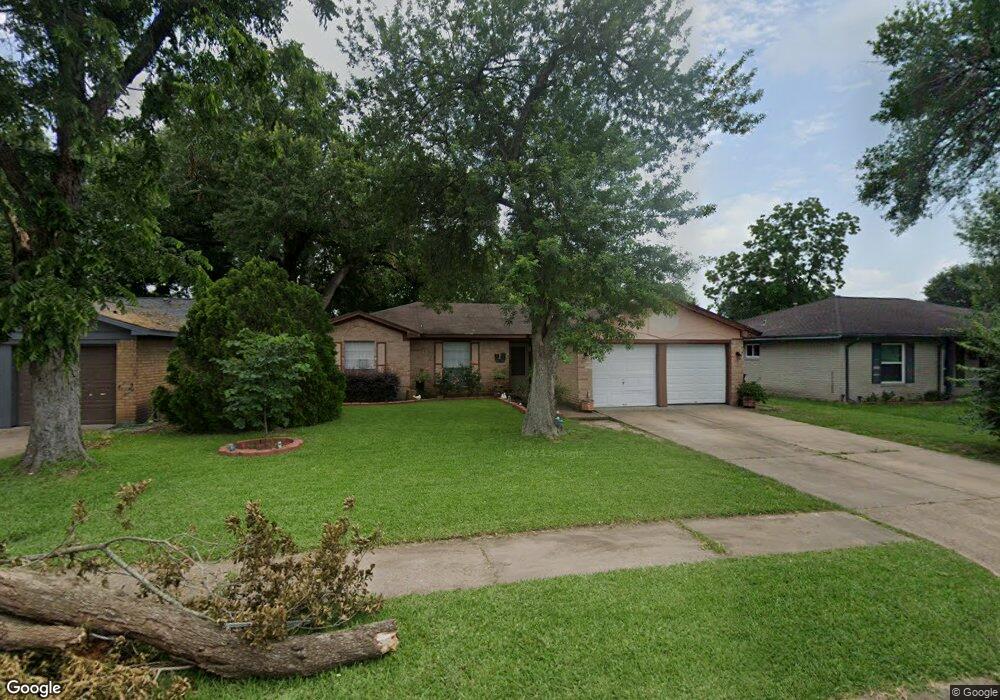 1315 Hidden Valley Dr, Houston, TX 77088 - photo 1