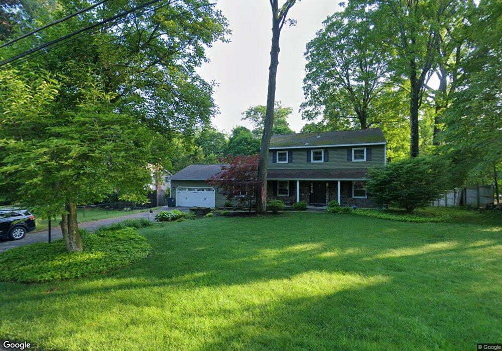 1 Walnut Ln W, Schenectady, NY 12309 - photo 1