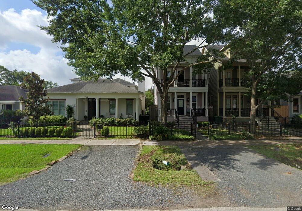 708 E 9th St, Houston, TX 77007 - photo 1