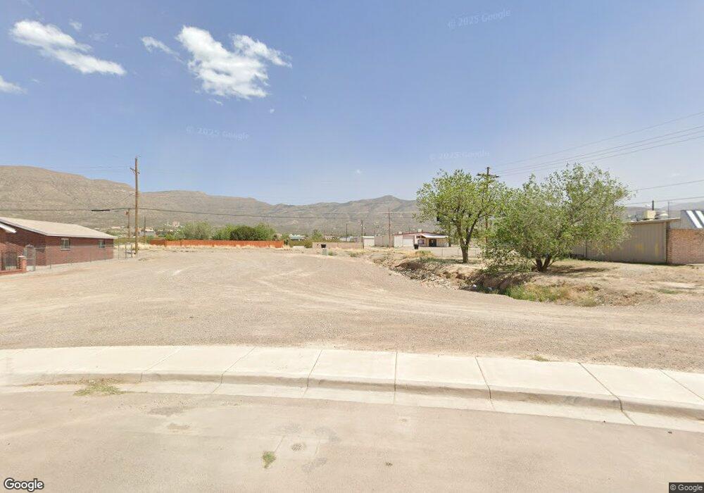 2104 Pecan Dr, Alamogordo, NM 88310 - photo 1