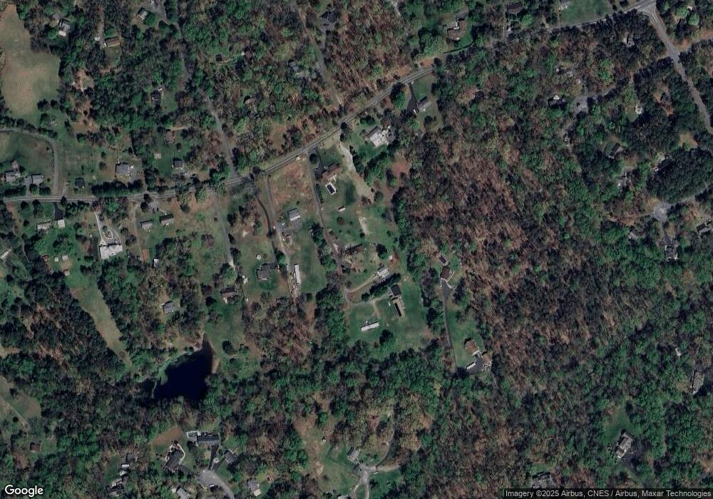 725 Horse Ridge Way, Earlysville, VA 22936 - photo 1