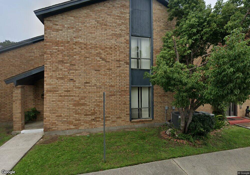 2308 Lake St, Lake Charles, LA 70601 - photo 1