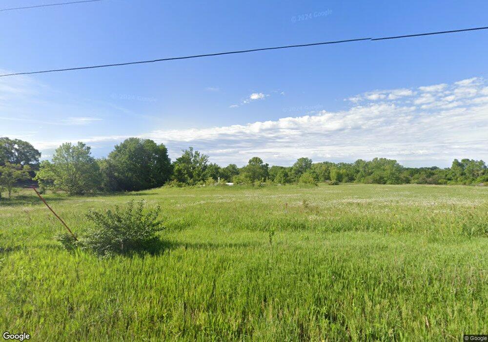 8733 SW 53rd St, Topeka, KS 66610 - photo 1