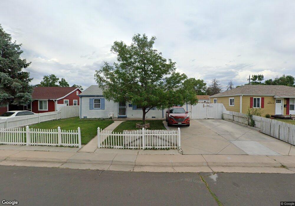 760 Macon St, Aurora, CO 80010 - photo 1