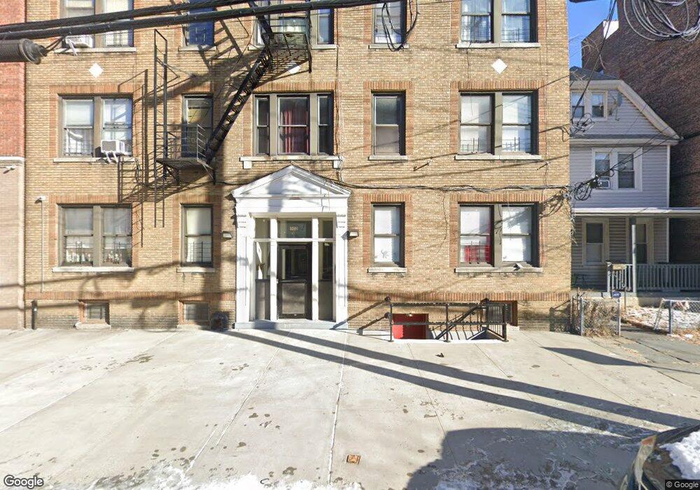 502 van Cortlandt Park Ave unit 4C, Yonkers, NY 10705 - photo 1