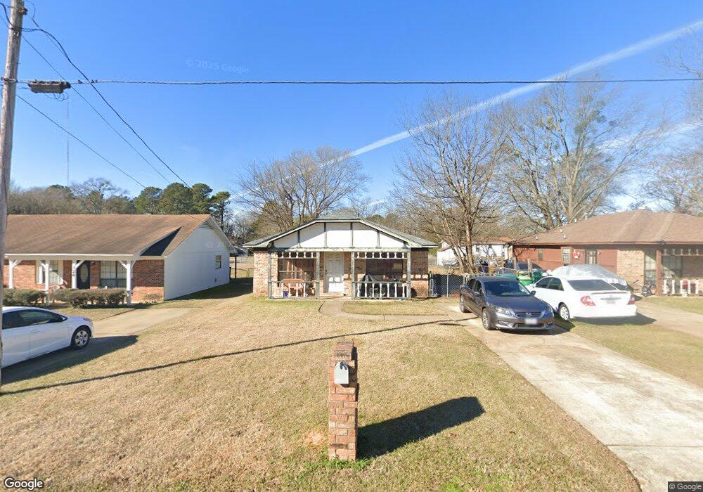 322 Arlington St, Texarkana, TX 75501 - photo 1