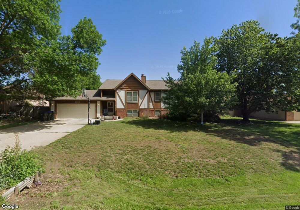 6908 SW 33rd St, Topeka, KS 66614 - photo 1