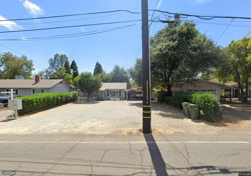 1563 Mistletoe Ln, Redding, CA 96002 - photo 1