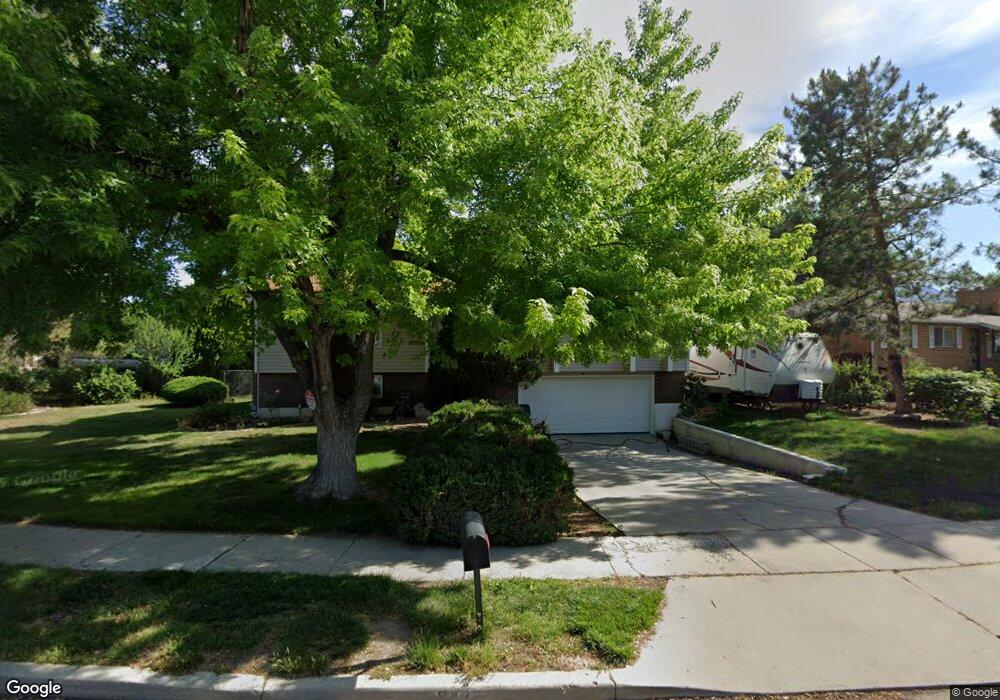 875 E Gladiator Way, Sandy, UT 84094 - photo 1