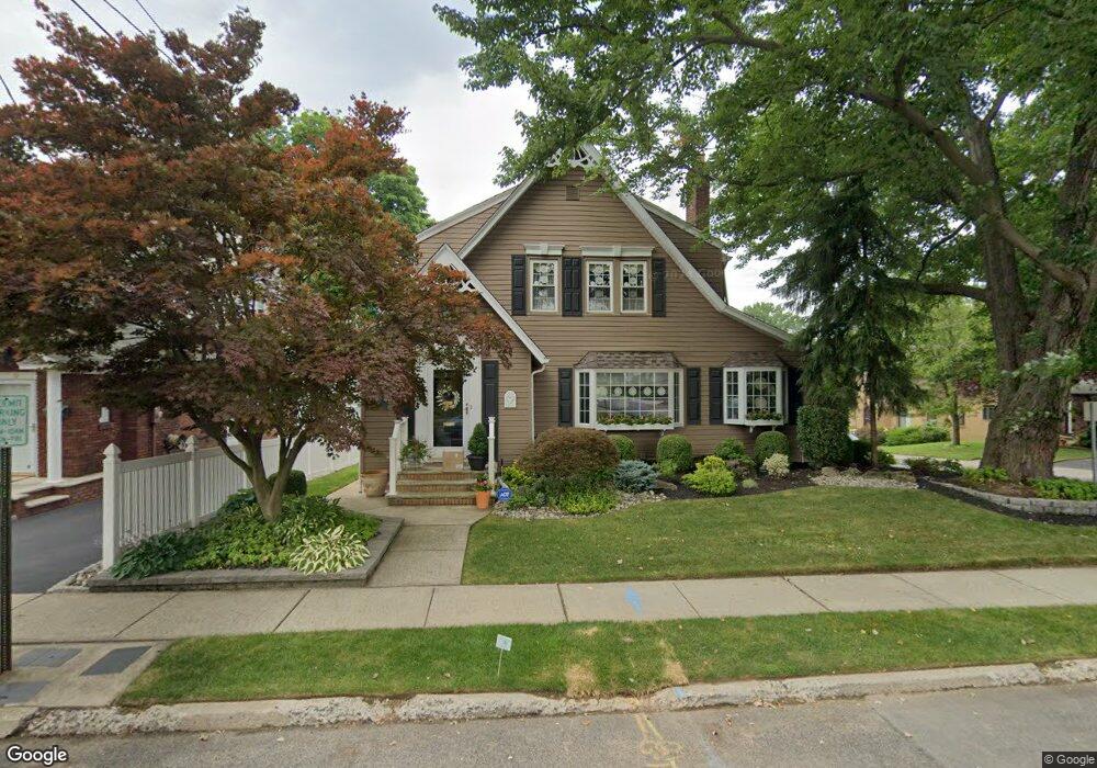 24 Hillcrest Ave, Clifton, NJ 07013 - photo 1