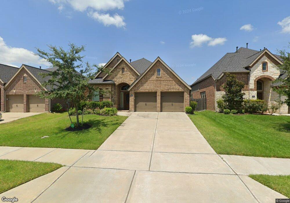 1815 Majestic Falls Ln, Richmond, TX 77469 - photo 1