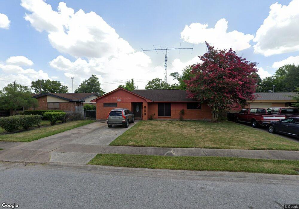 4734 Marable Dr, Houston, TX 77022 - photo 1