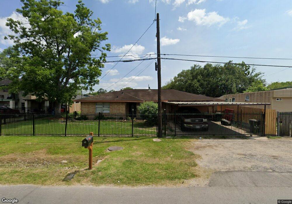 5014 Mohawk St, Houston, TX 77093 - photo 1