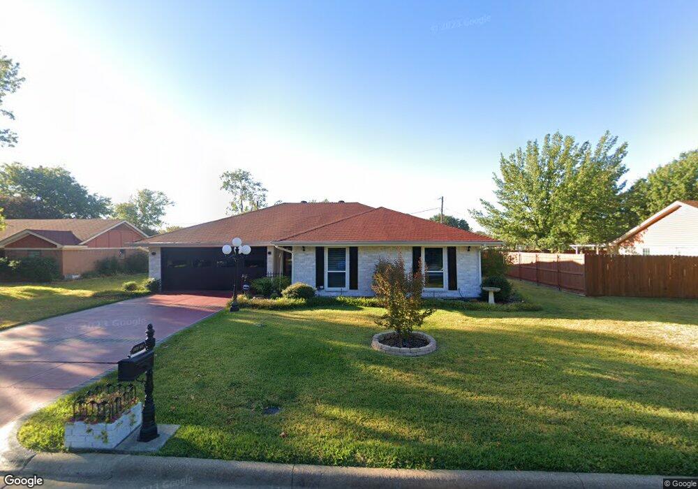 709 Springwood Dr, Hurst, TX 76054 - photo 1