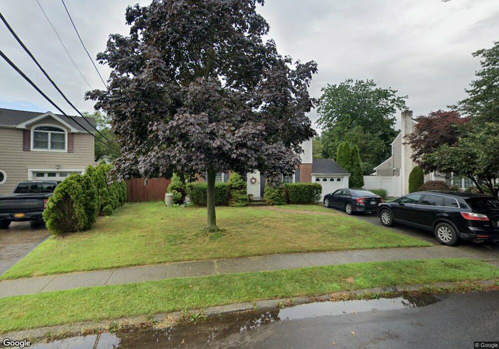 65 Crest Rd W, Merrick, NY 11566 - photo 1