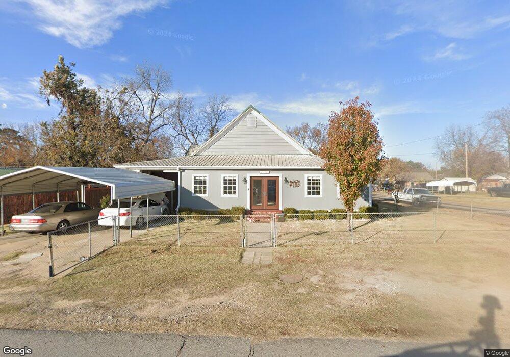 317 E Elm Ave, Eufaula, OK 74432 - photo 1