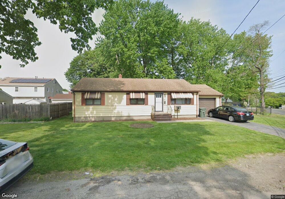 615 Old Town Rd, Bridgeport, CT 06606 - photo 1