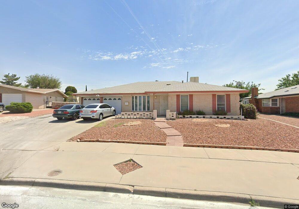 1604 Trawood Dr, El Paso, TX 79925 - photo 1