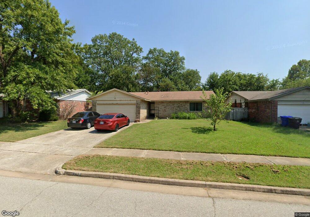 1717 S Pine Ave, Broken Arrow, OK 74012 - photo 1