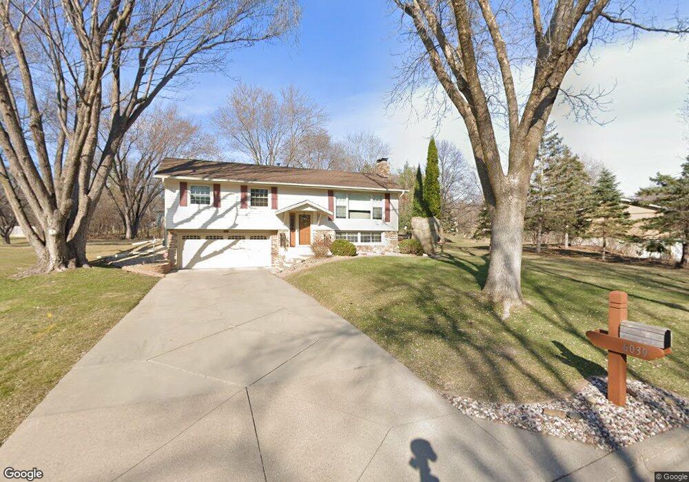 6039 Scenic Rd, Minnetonka, MN 55345 - photo 1