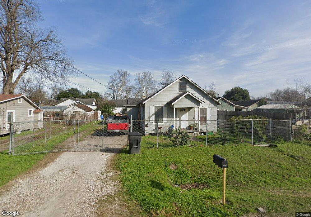 2115 Linder St, Houston, TX 77026 - photo 1